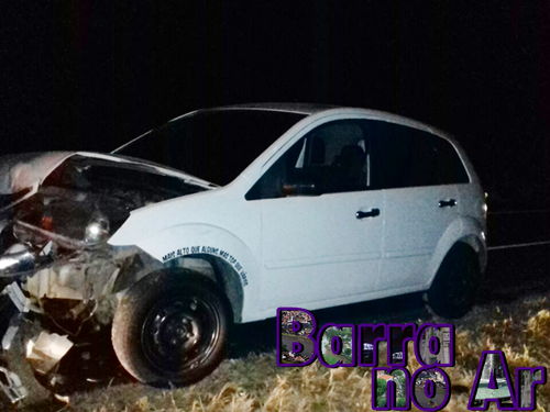 Batida deixa 3 feridos na rodovia Lúcio Meira