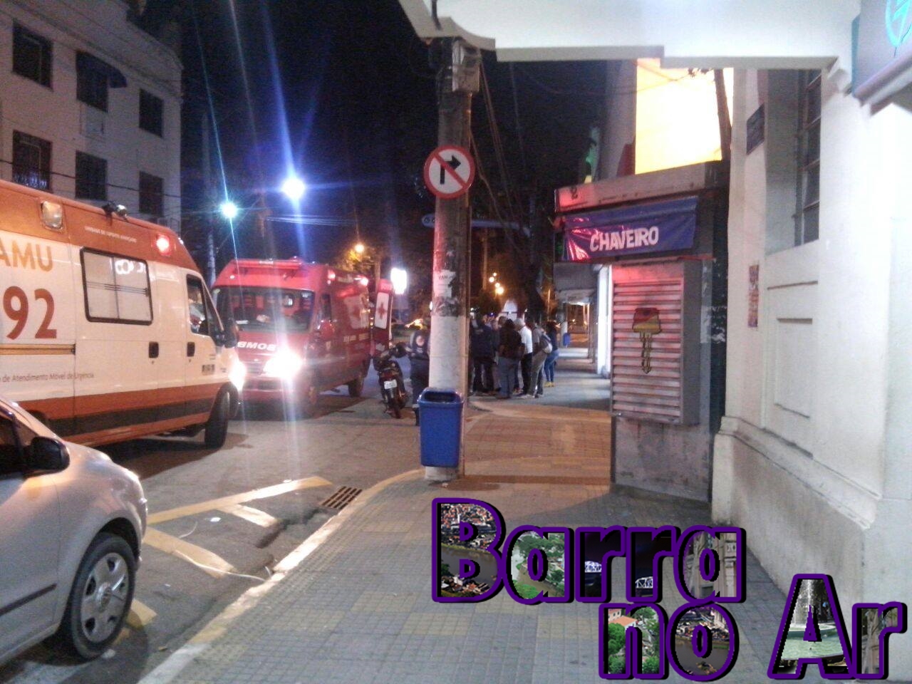 Motociclista fica ferido após colisão no Centro