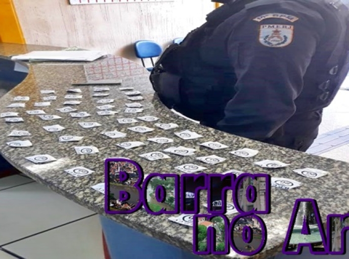 Mulher é detida com entorpecentes no bairro Caixa D'Água 
